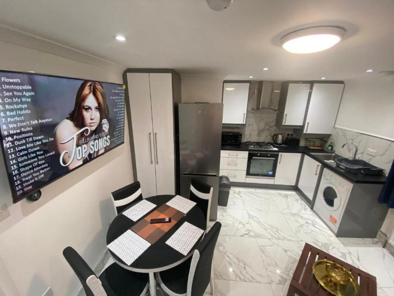 The Royal Boutique Piccadilly By London Sleep 6 Apartment Hayes (Greater London)