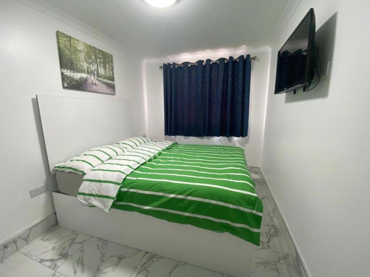 The Royal Boutique Piccadilly By London Sleep 6 * Hayes (Greater London)